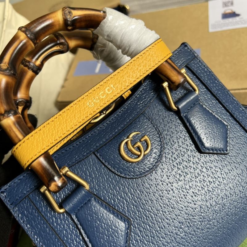 Gvc*1 tote bags